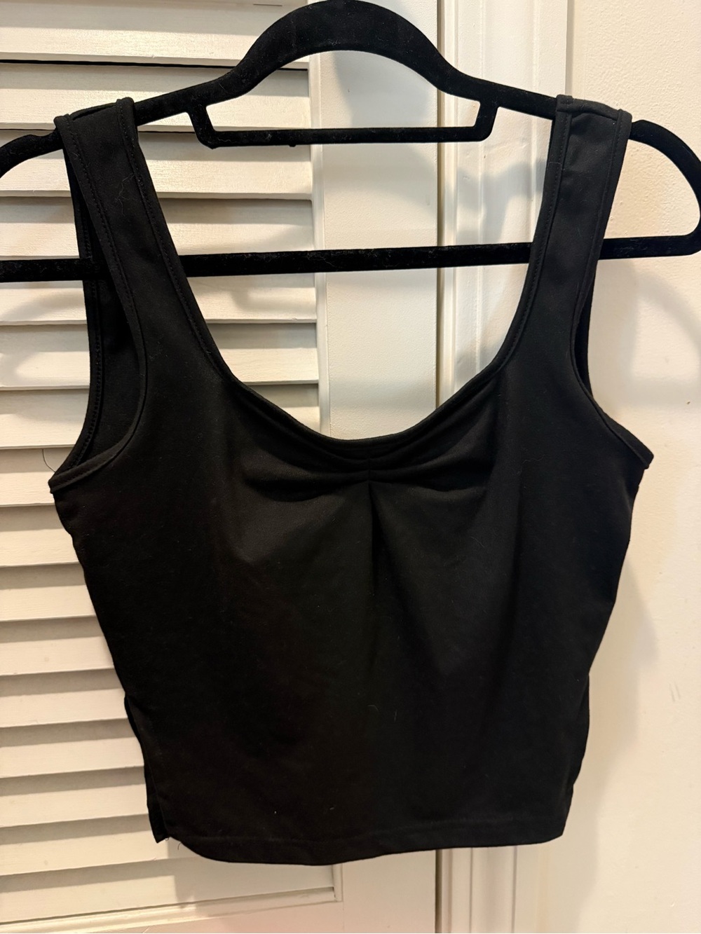 Classic Black Scoop Neck Tank Top - Women's